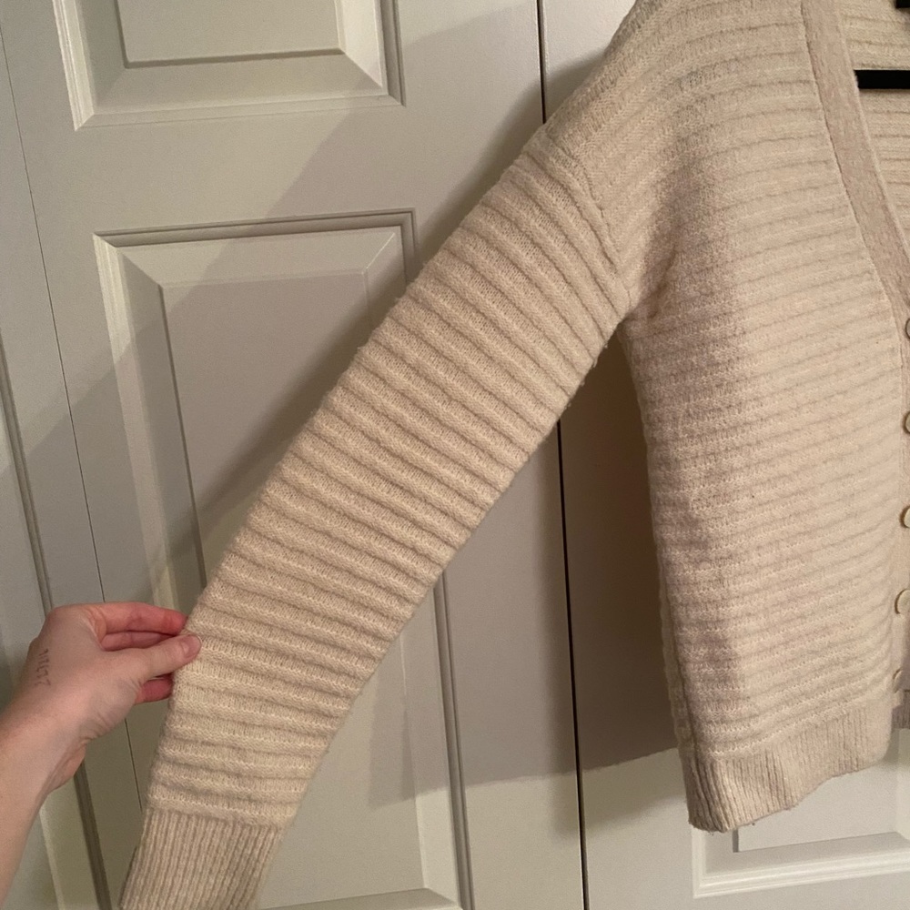 Theory Cream Ribbed Cardigan - Picture 4 of 6